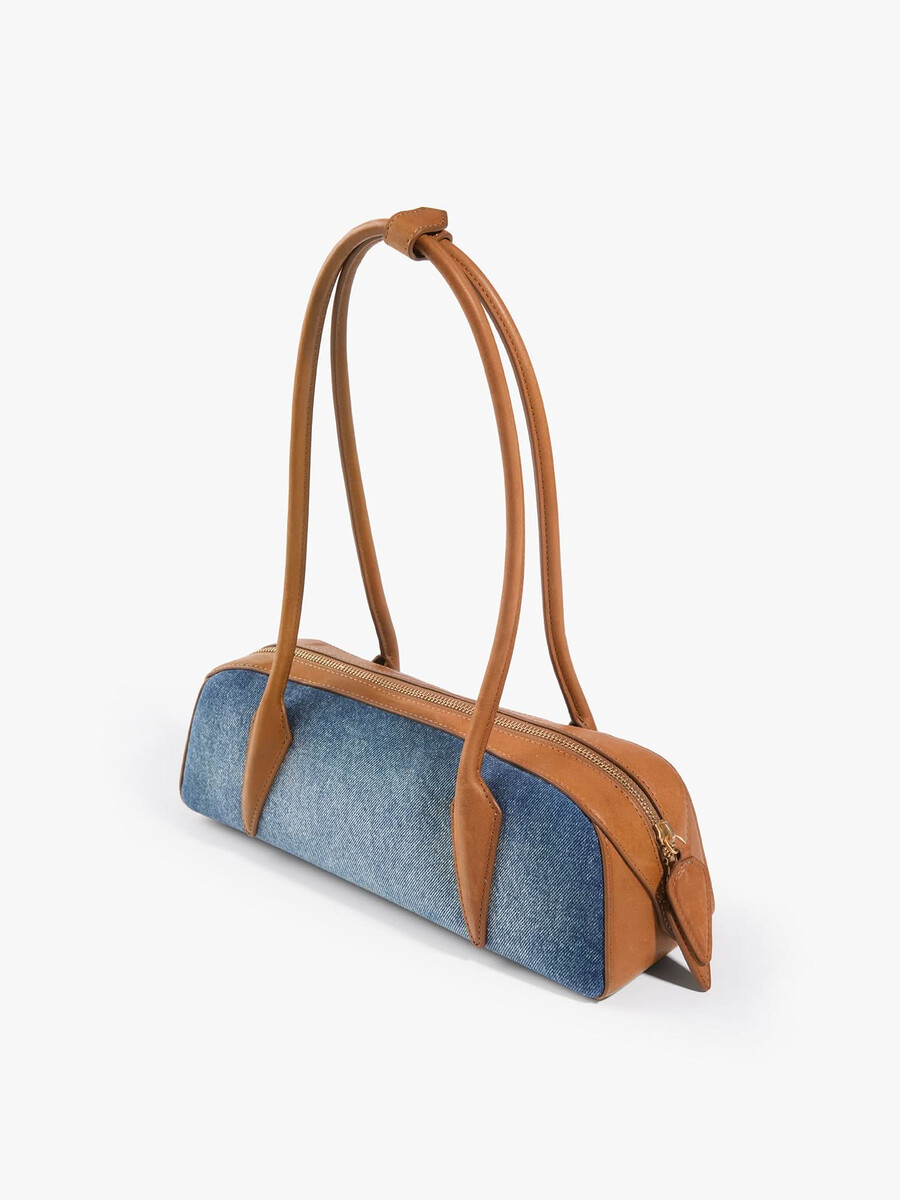 bolso vaquero con parche de cuero