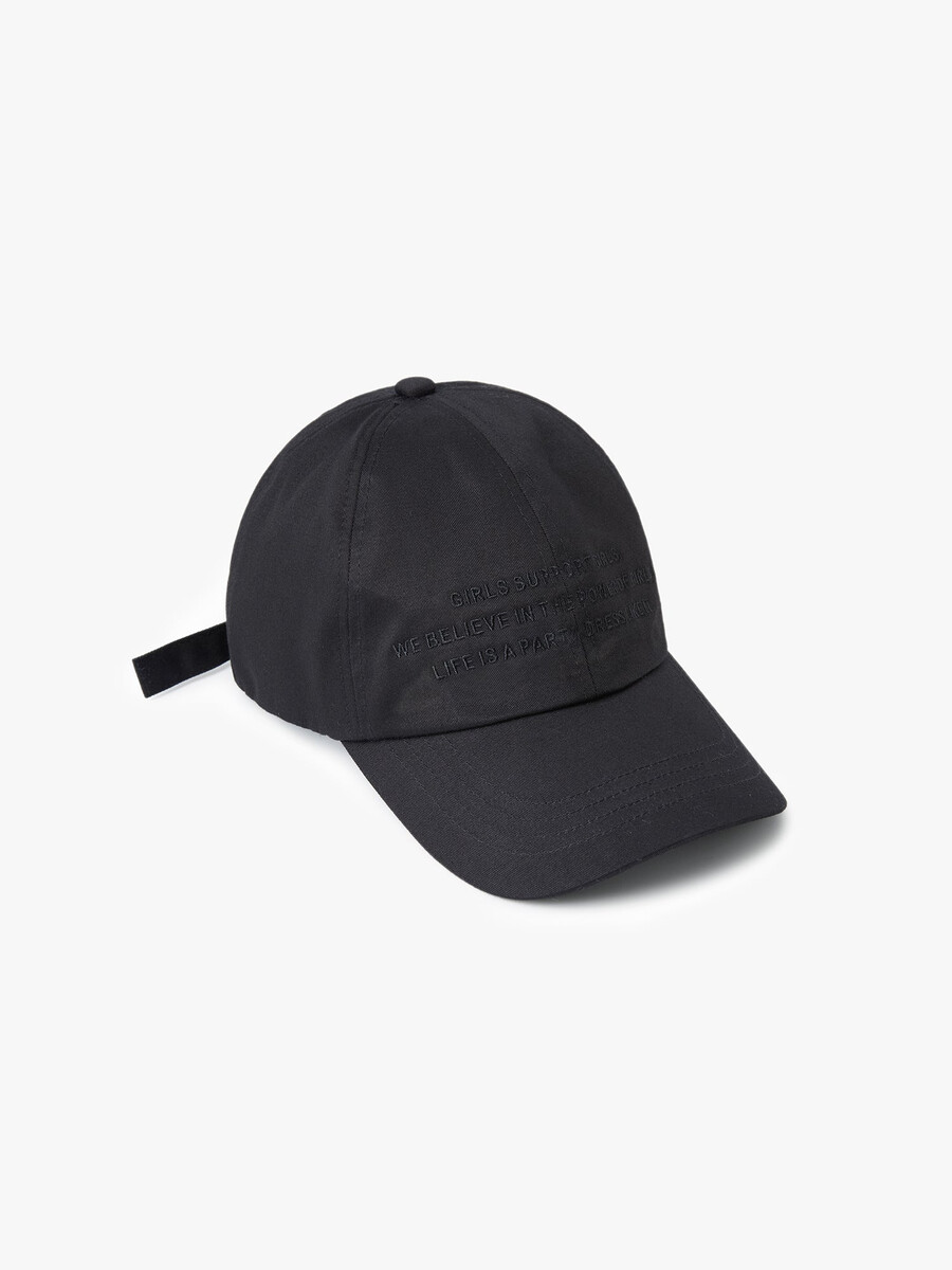 gorra de béisbol bordada