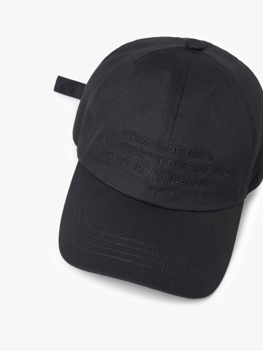gorra de béisbol bordada