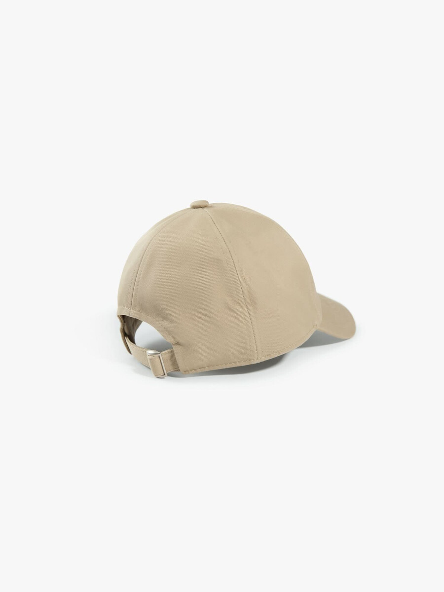 gorra de béisbol bordada