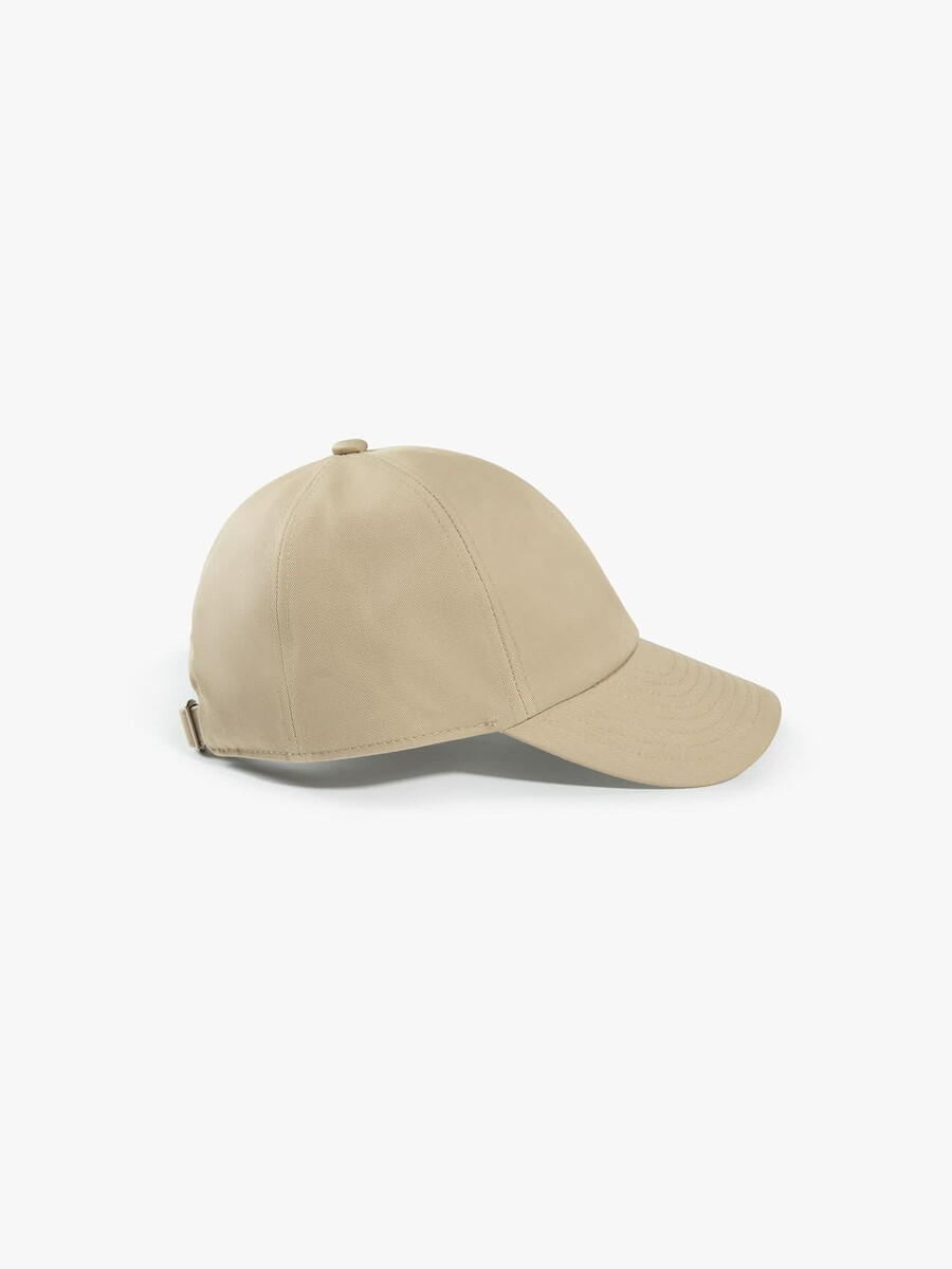 gorra de béisbol bordada