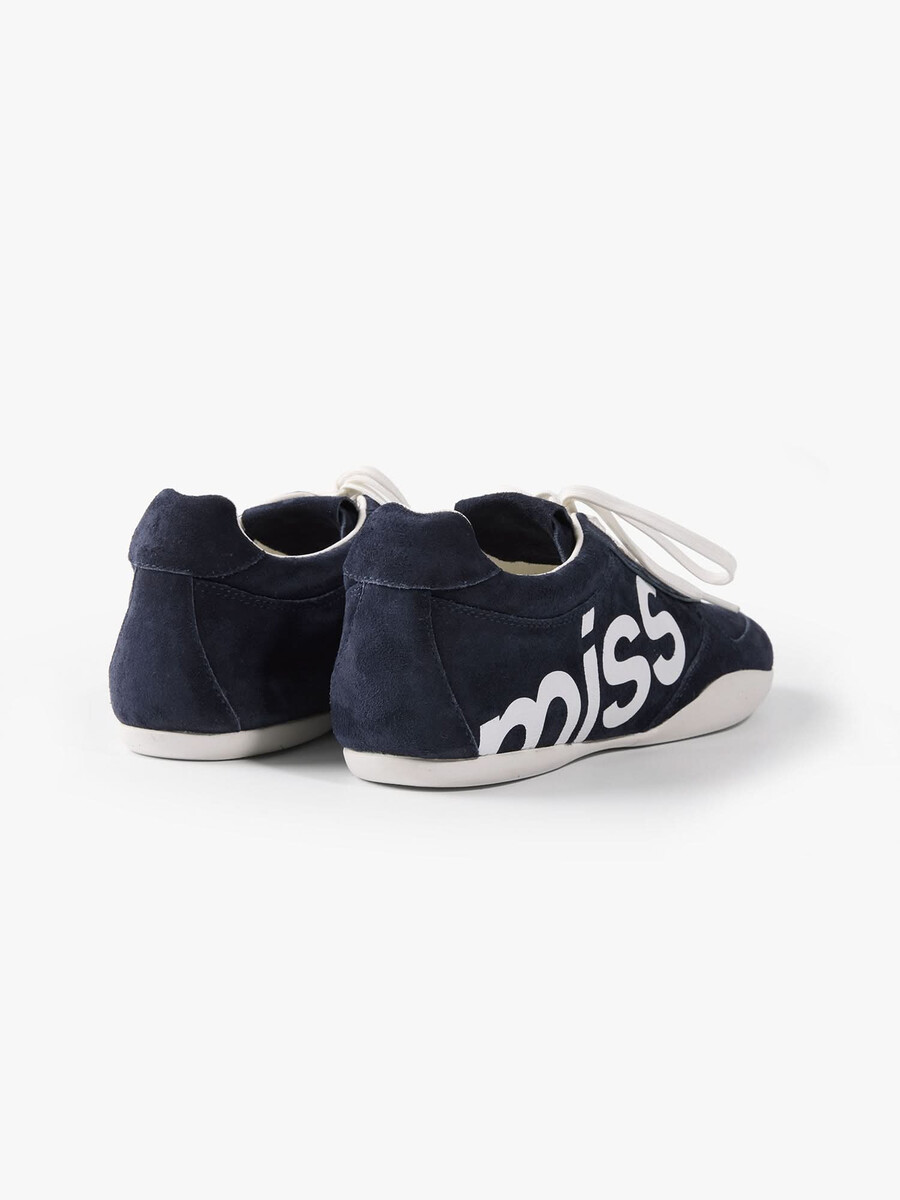 zapatillas con cordones