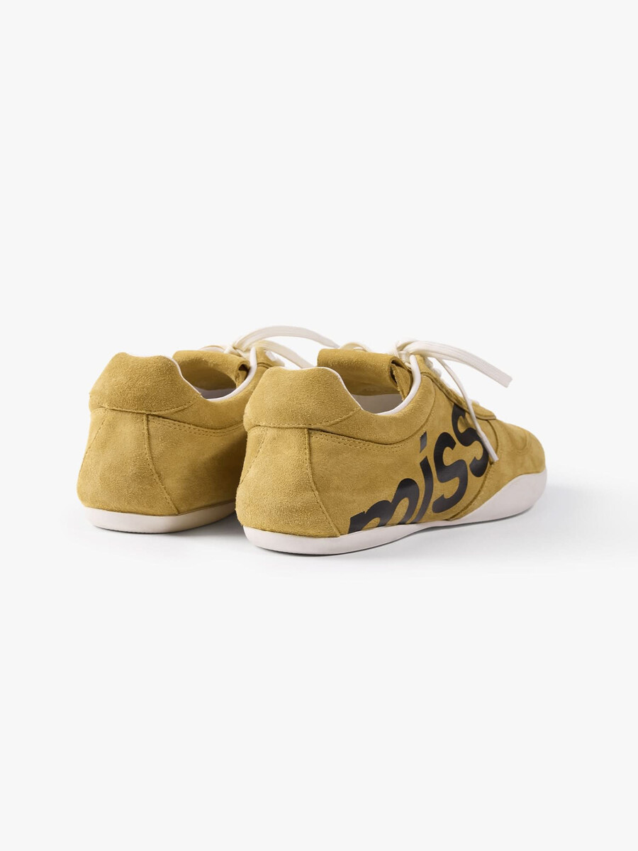 zapatillas con cordones
