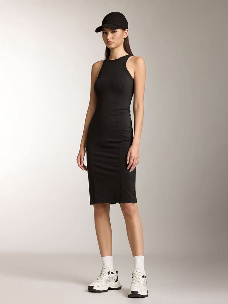vestido sin mangas