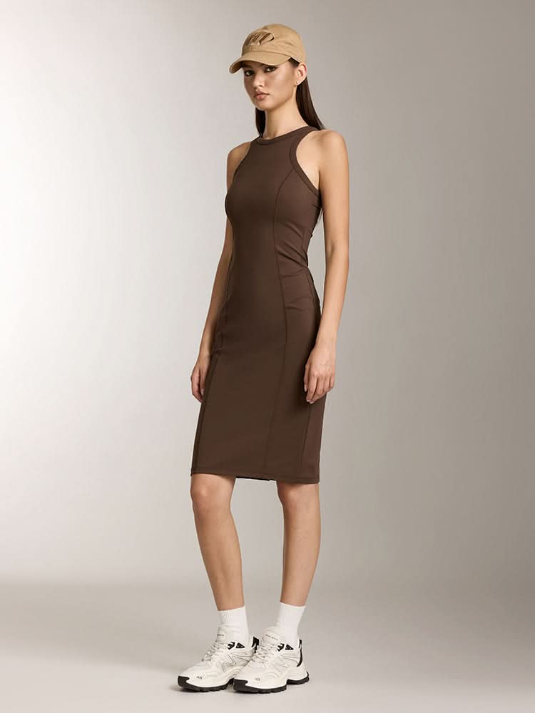 vestido sin mangas