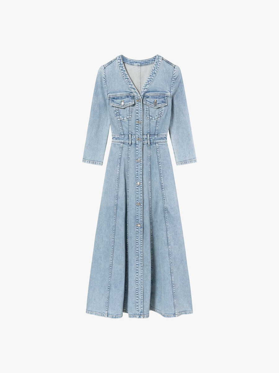 vestido vaquero plisado con cintura anudada