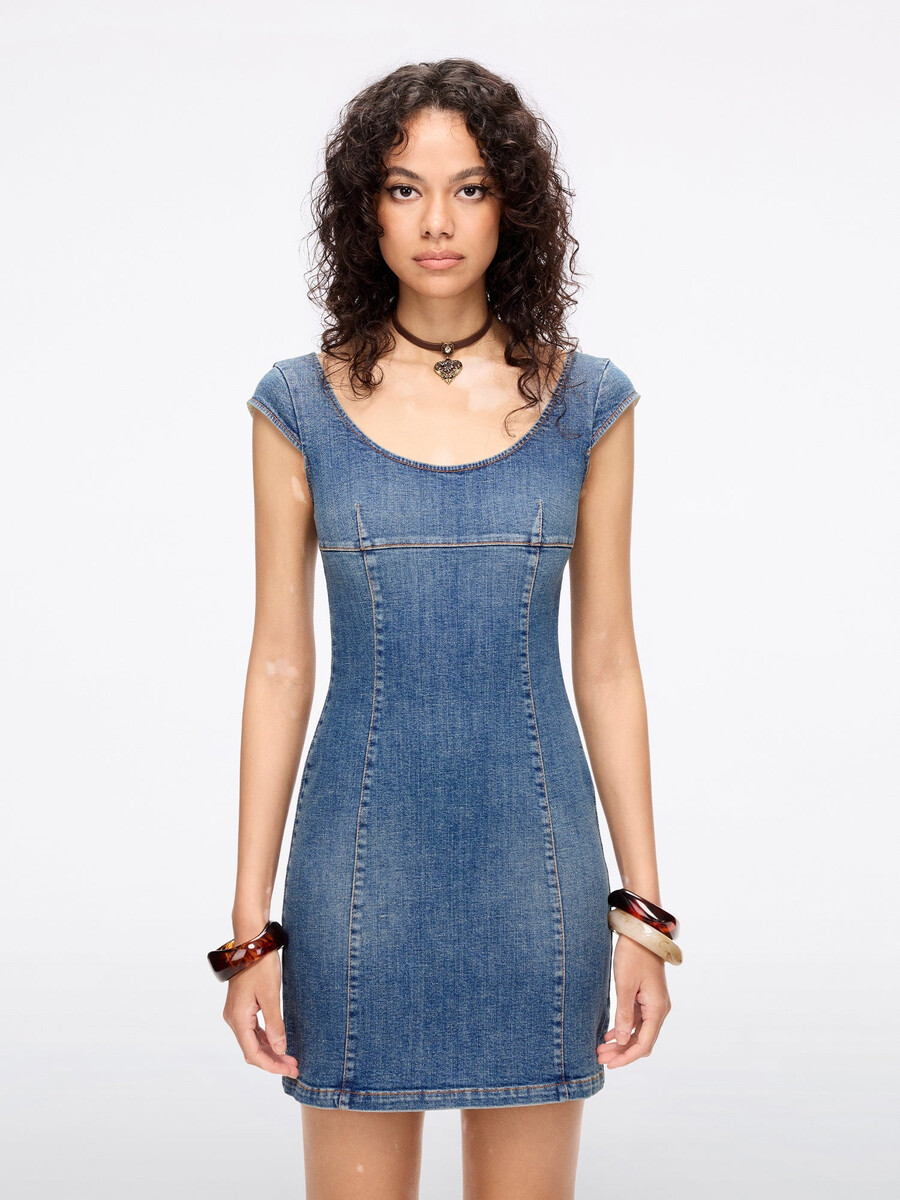 vestido vaquero ajustado