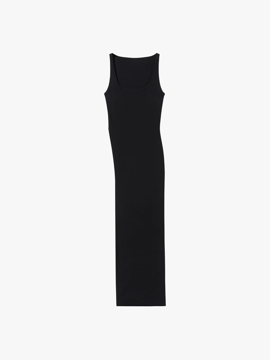 vestido sin mangas con espalda abierta