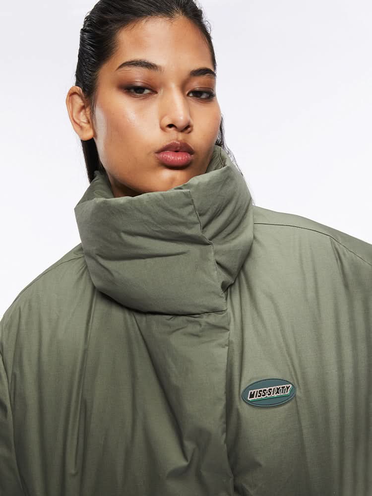 chaqueta acolchada corta