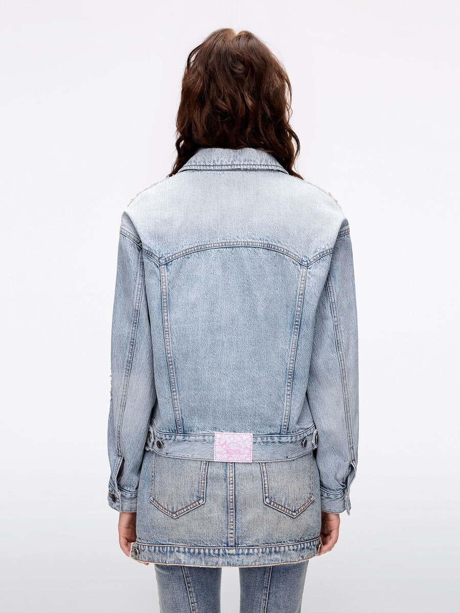 chaqueta vaquera de malla y cuentas