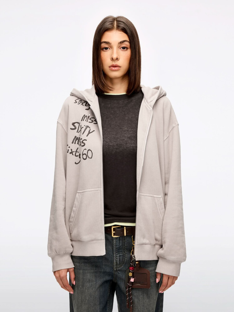 chaqueta sudadera con capucha