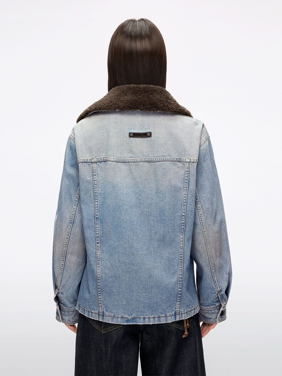 chaqueta vaquera estilo utilitario
