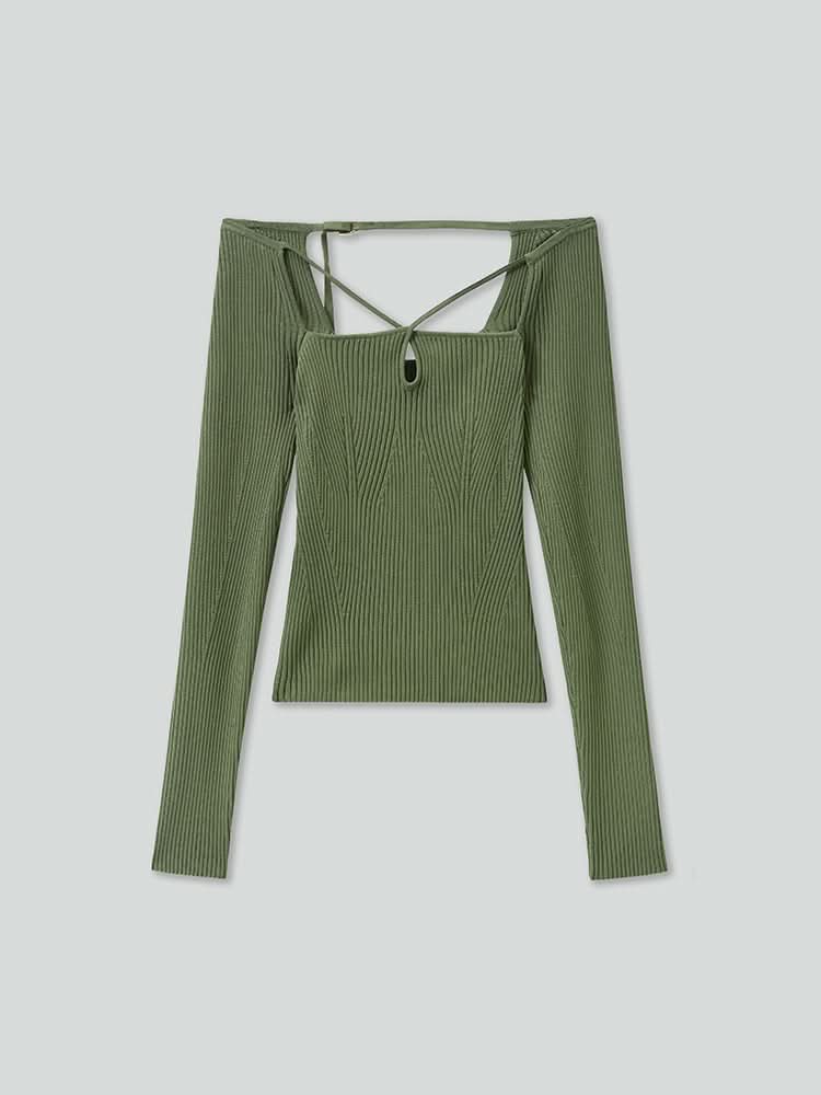 top de punto ajustado con diseño hueco