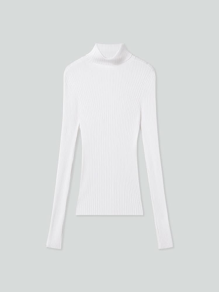 top de punto ajustado con cuello alto