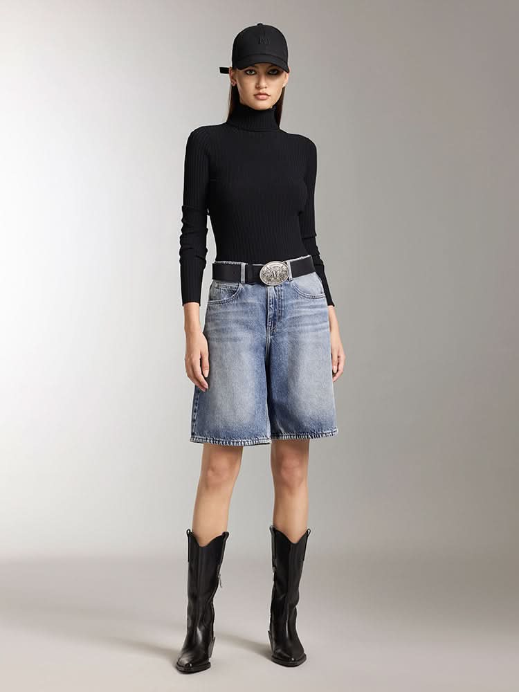 top de punto ajustado con cuello alto