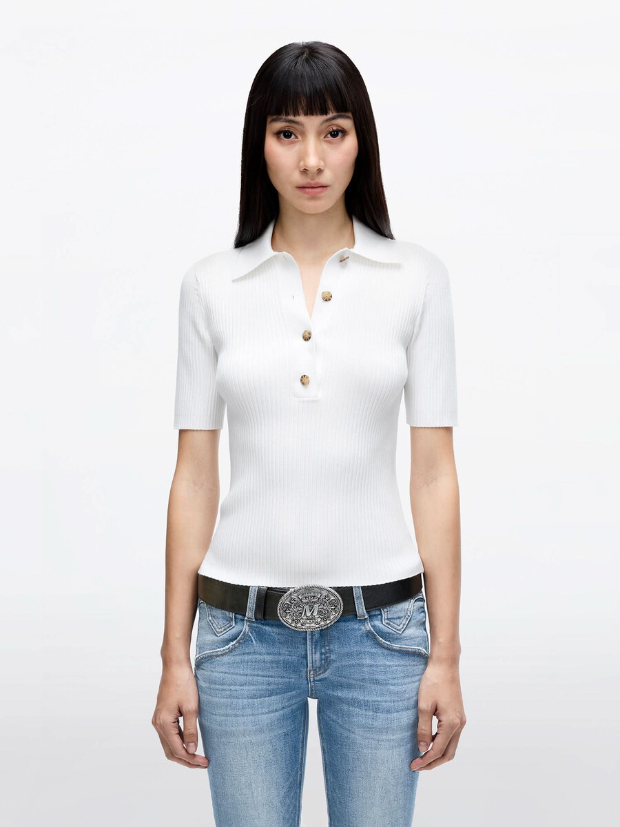 top de punto corto con cuello de polo