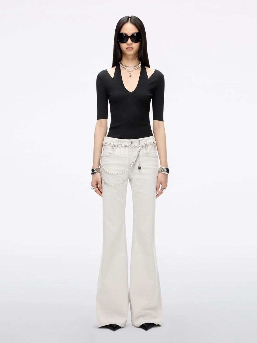 top de punto con cuello halter