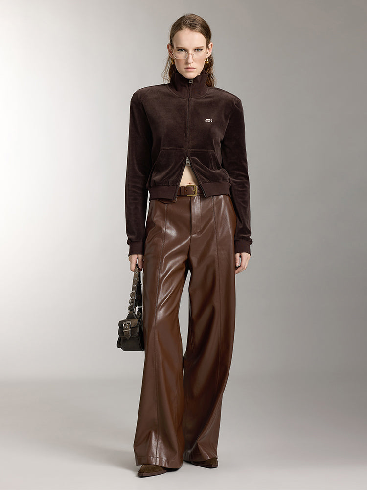 pantalones de tiro alto y pierna ancha