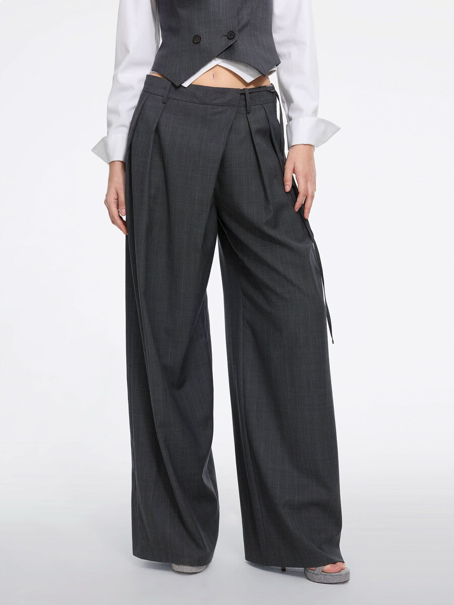 pantalones rectos plisados de mezcla de lana