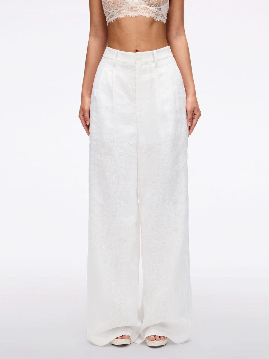 pantalones rectos de lino