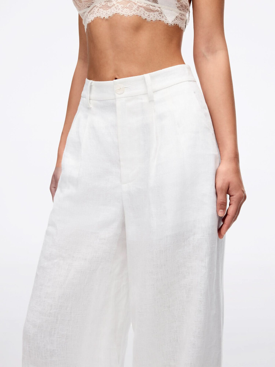 pantalones rectos de lino