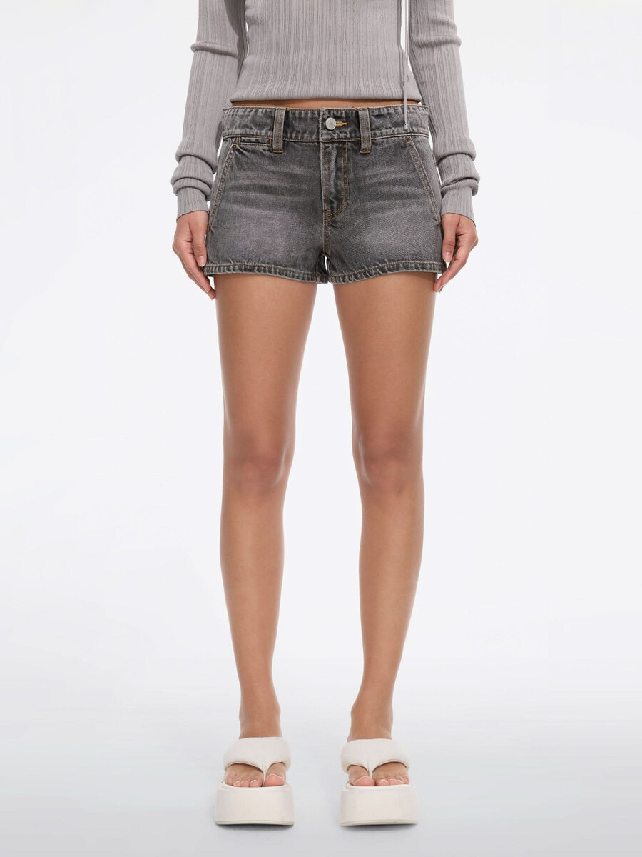 pantalones cortos vaqueros de pierna recta