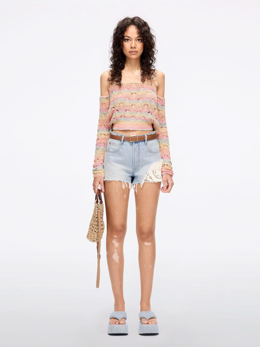 pantalones cortos de mezclilla con patchwork