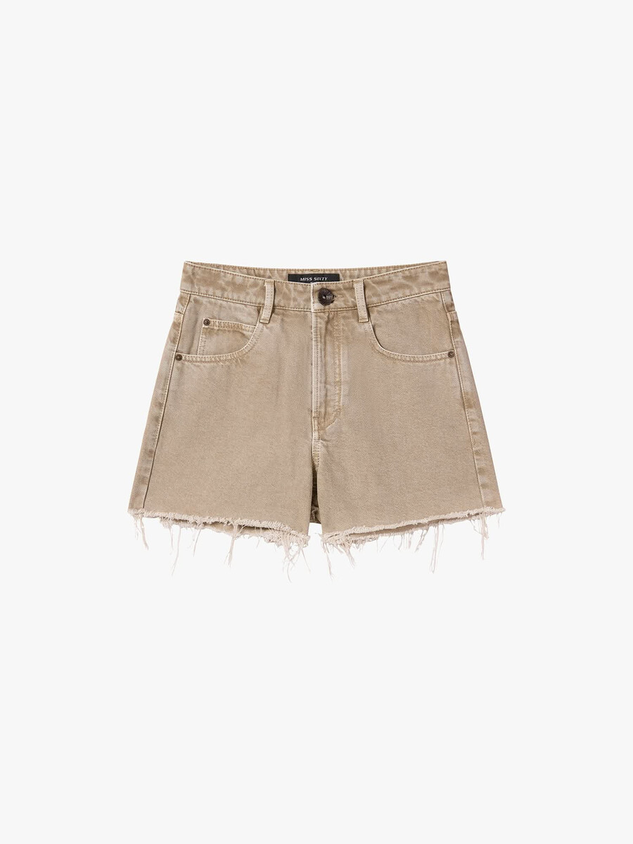 shorts de mezclilla con bordes cepillados