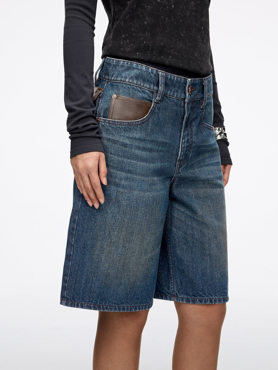 bermudas vaqueras con paneles de cuero
