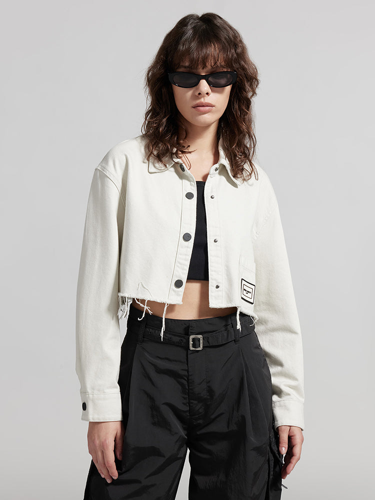 camisa vaquera blanca con solapa corta
