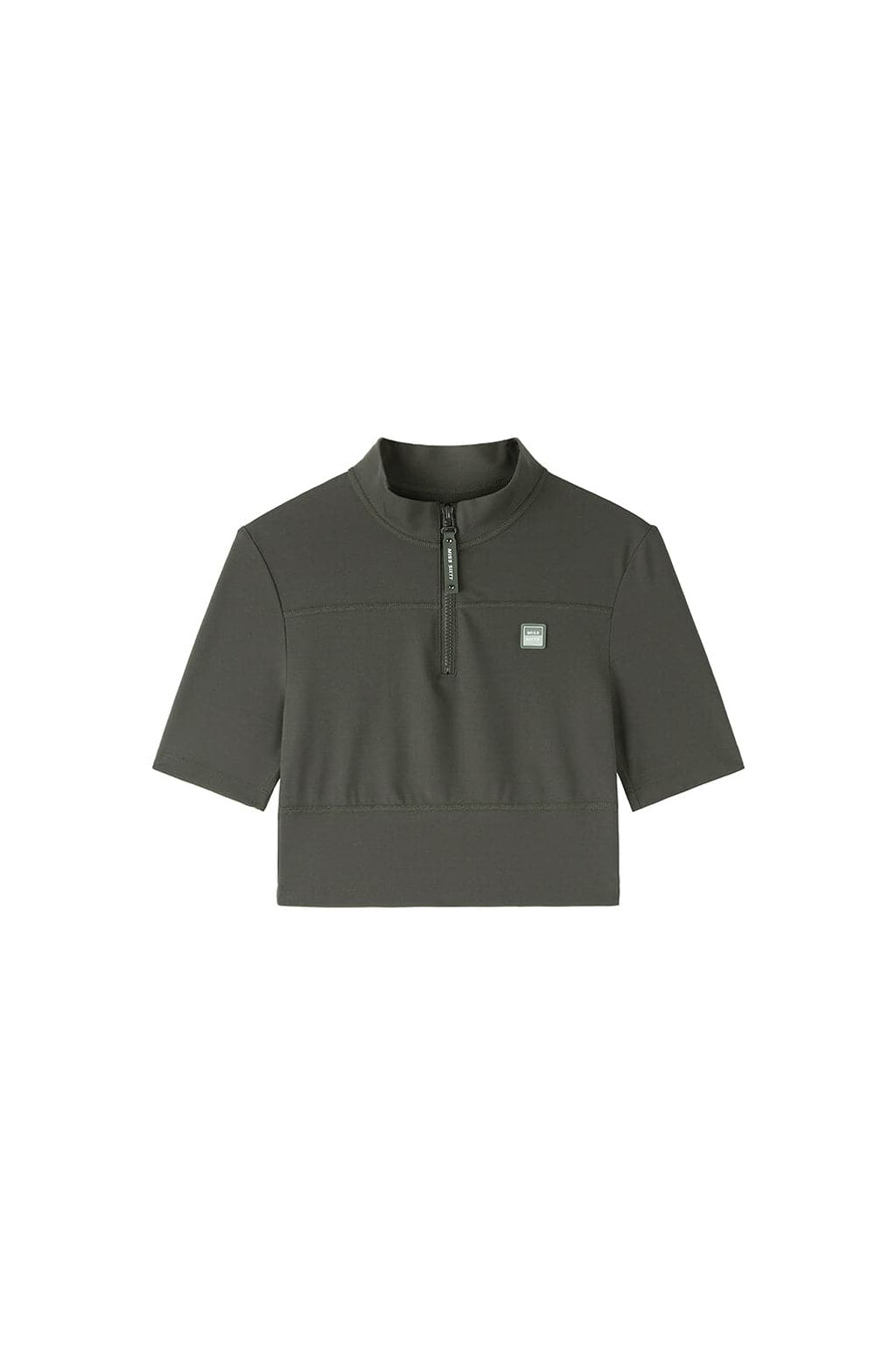 camiseta corta de cuello alto simulado con cremallera