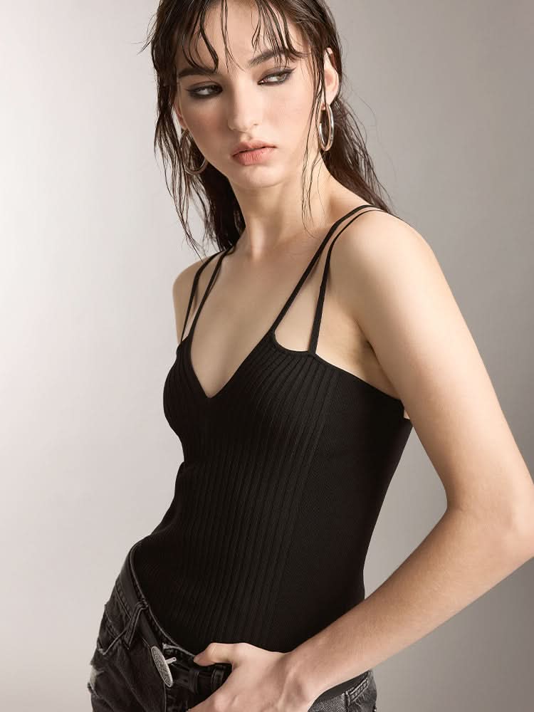 camiseta sin mangas con doble tirante