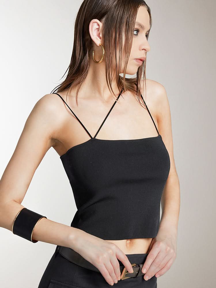 camisola inclinada
