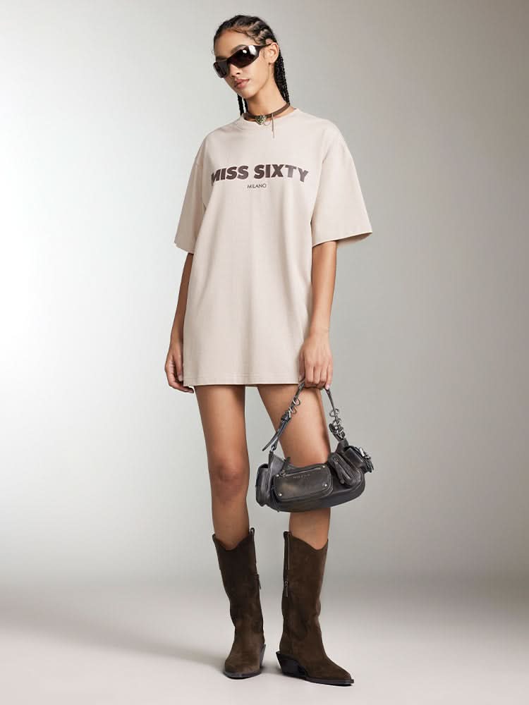 camiseta estampada con cuello redondo