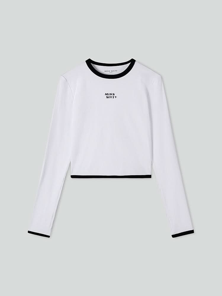 camiseta ajustada con cuello redondo