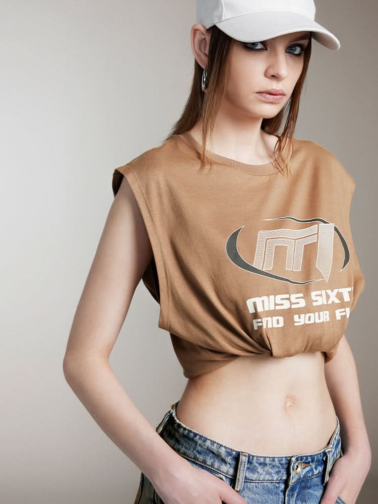 camiseta sin mangas con cuello redondo estampada