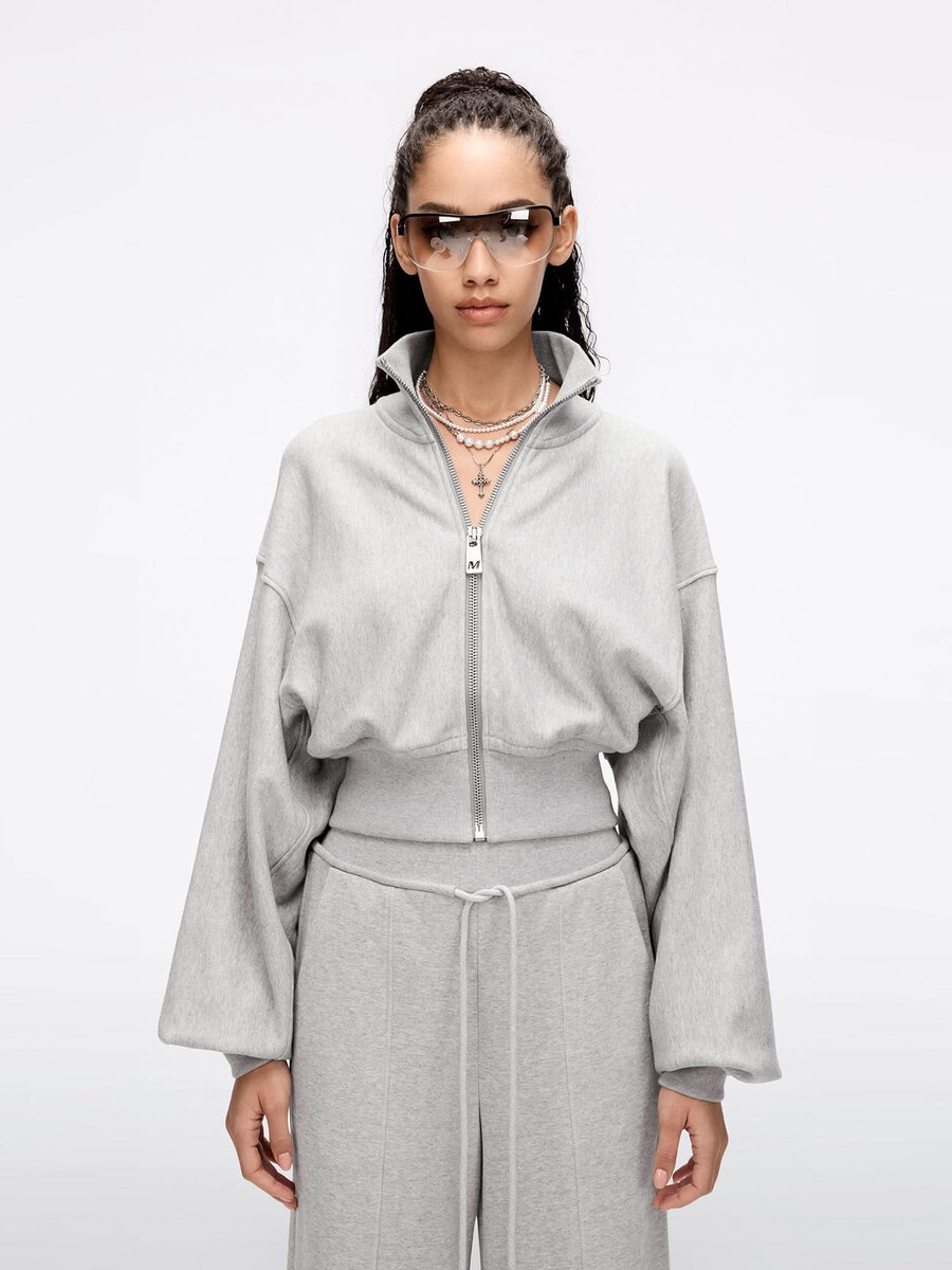 chaqueta estilo sudadera