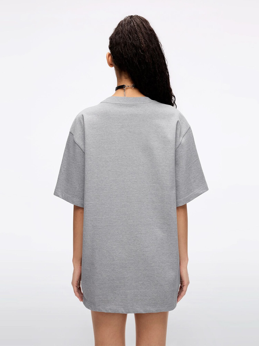 camiseta estampada de gran tamaño