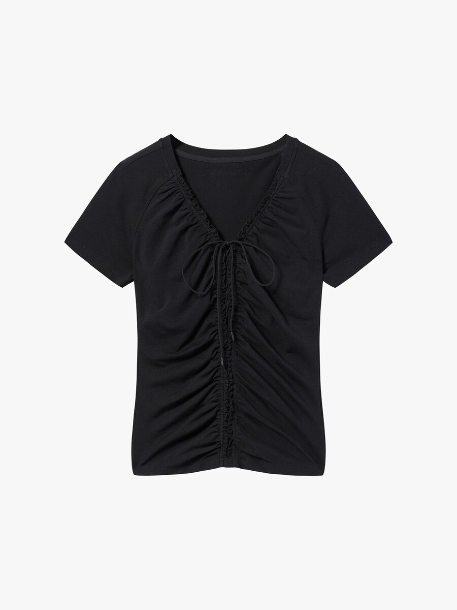 camiseta corta con cordones