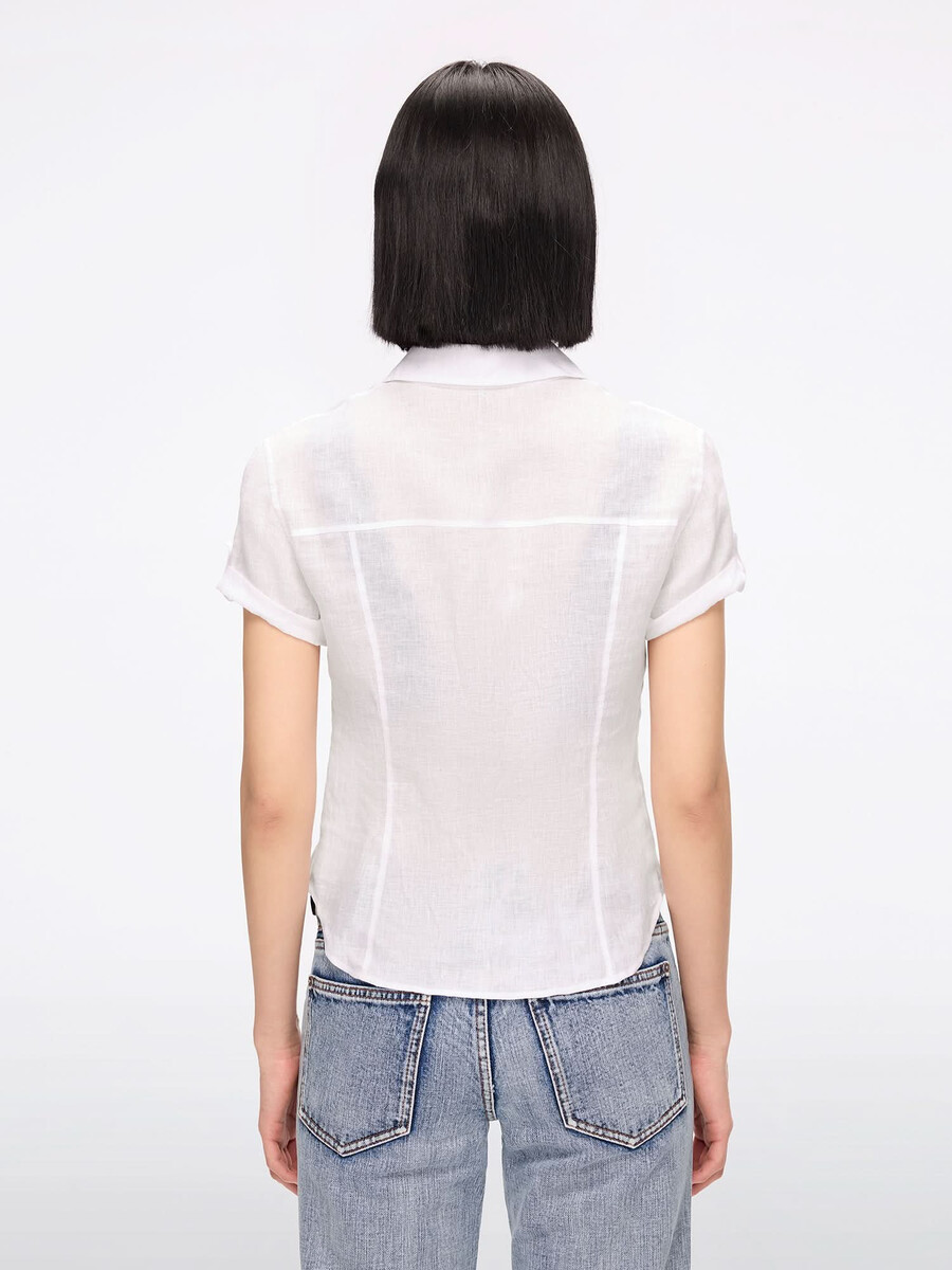 camisa de lino de corte entallado