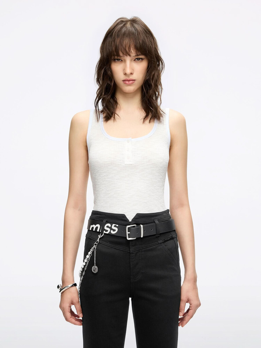 camiseta sin mangas henley