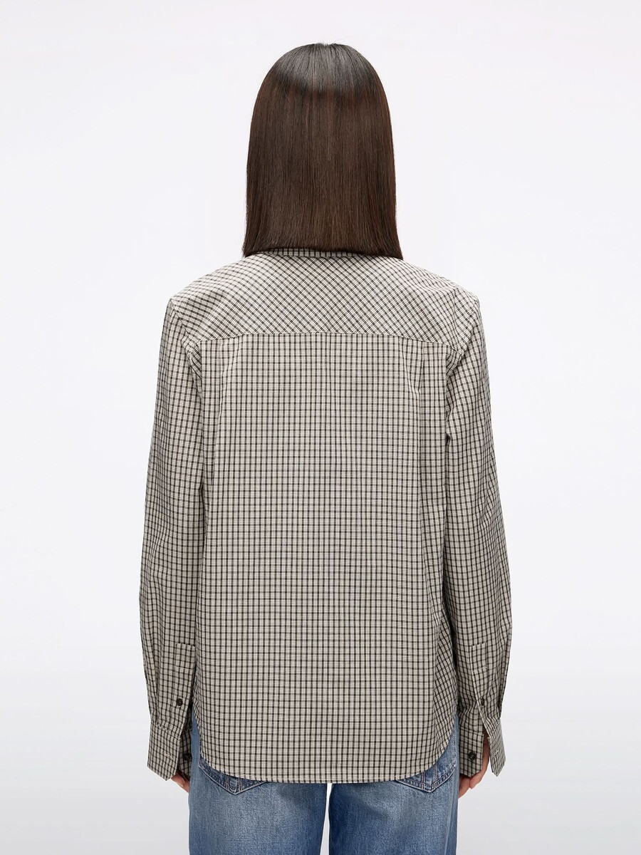 camisa a cuadros