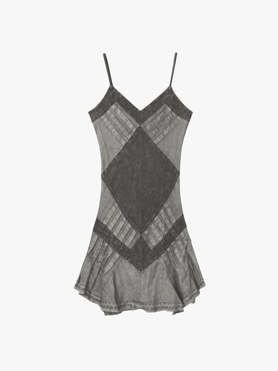vestido de mezclilla con tirantes