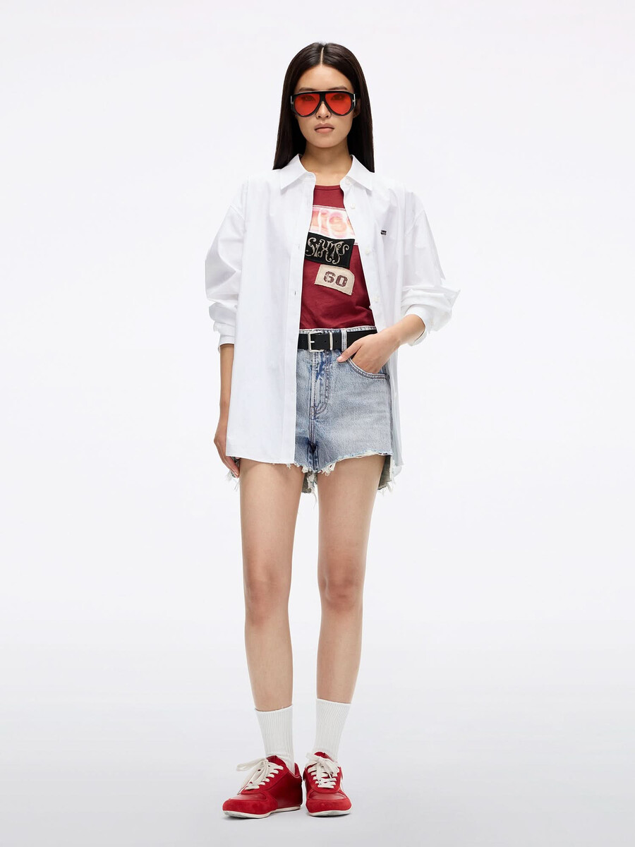 shorts vaqueros con estampado de labios