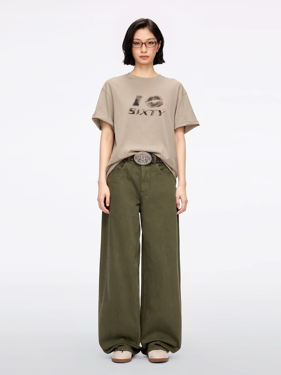 camiseta estampada con cuello redondo
